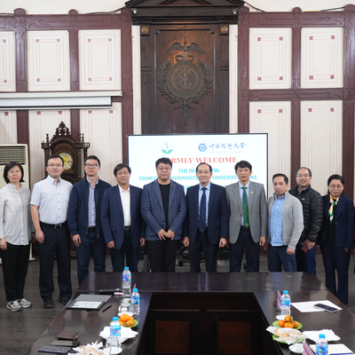 Đại học Dược khoa Trung Quốc, Nam Kinh, Trung Quốc đến thăm và làm việc tại Trường Đại học Dược Hà Nội 